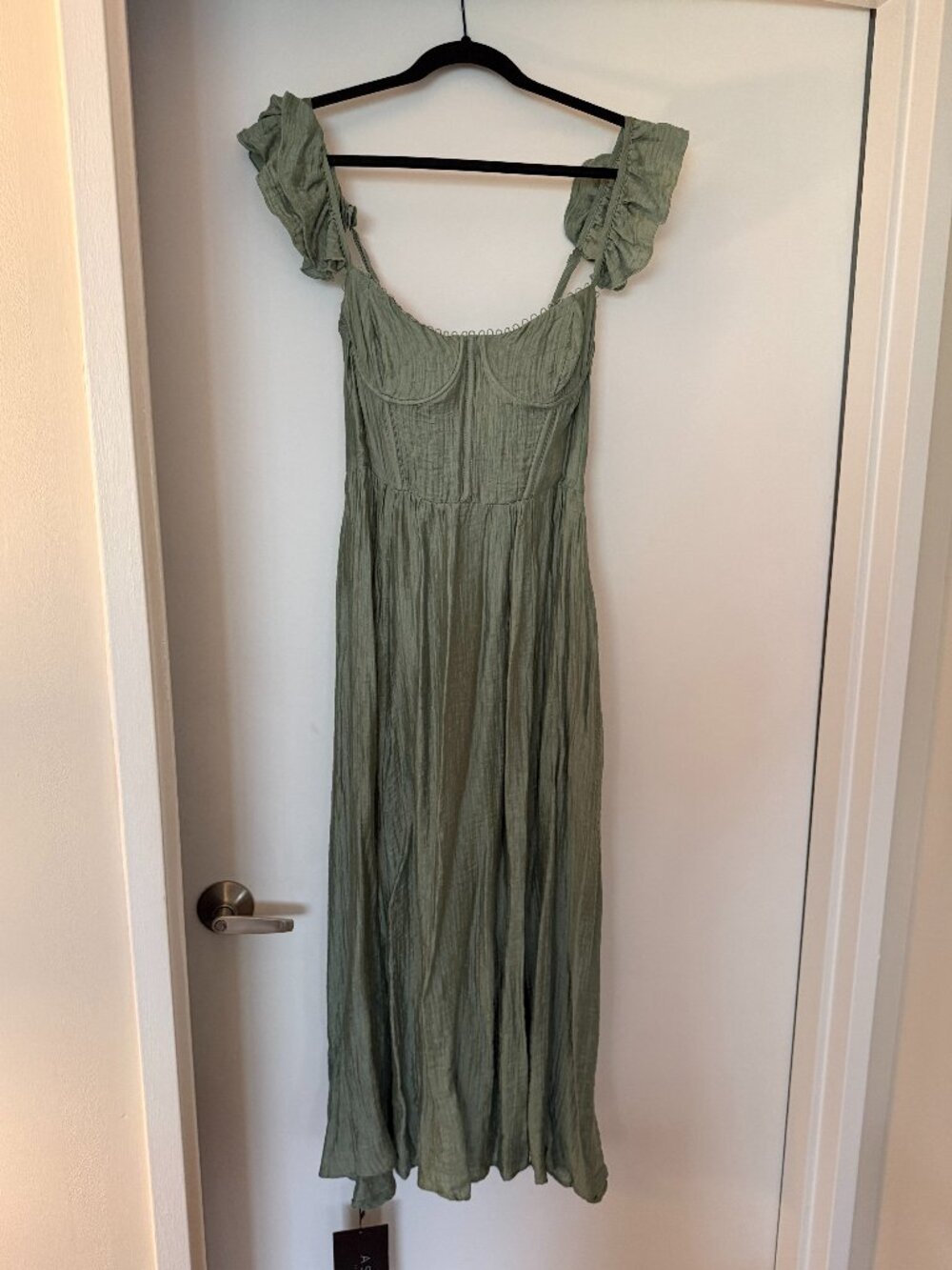 NWT ASTR The Label Wedelia Bustier Midi Dress in Sage